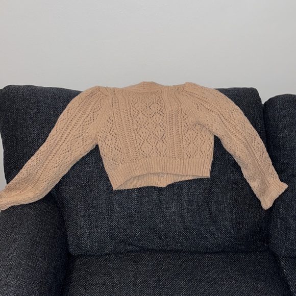 Beige crop cardigan. Size small - Picture 2 of 2